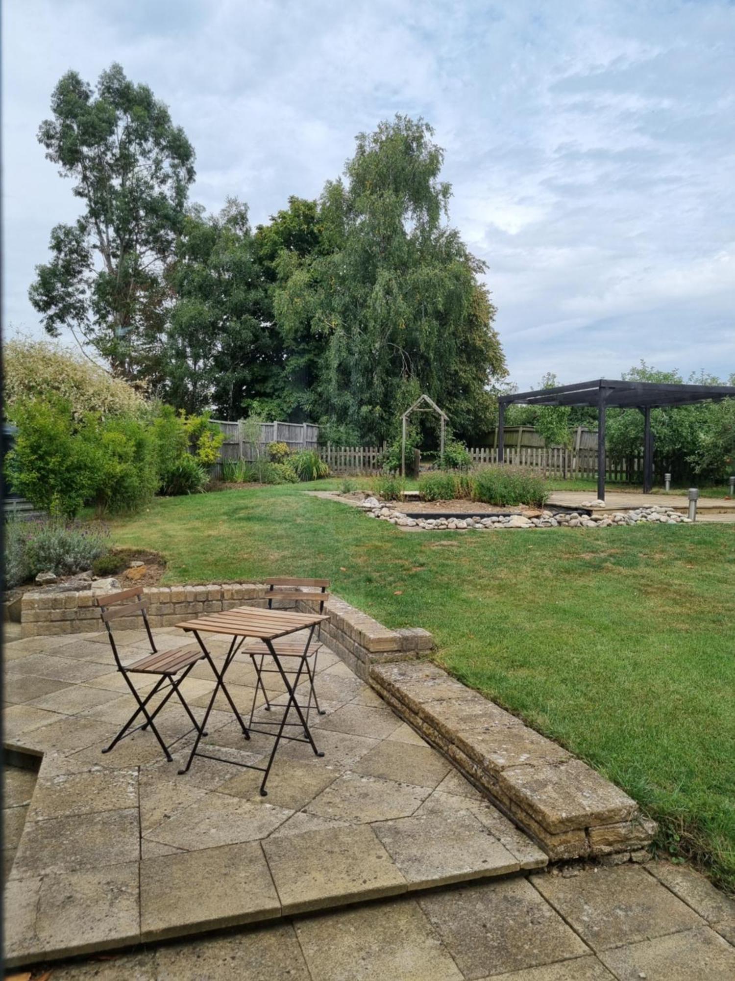 A Quiet Gem Just Outside Oundle Apartment Exterior photo